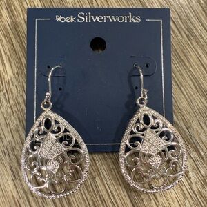NWT Belk Silverworks silver earrings